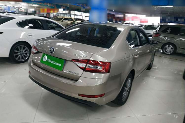 Used Skoda Octavia 2019 1.5L Automatic Comfort Edition Rear Right 45 Deg