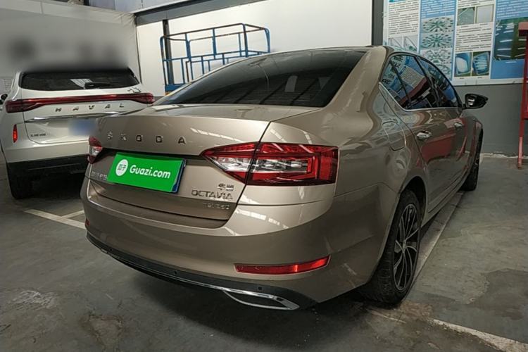 Used Skoda Octavia 2019 TSI280 DSG Smart Drive Flagship Edition China VI Rear Right 45 Deg