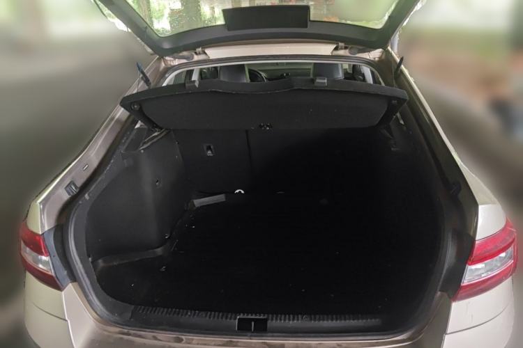 Used Skoda Octavia 2019 1.5L Automatic SmartDrive Comfort Edition China V Standard Trunk