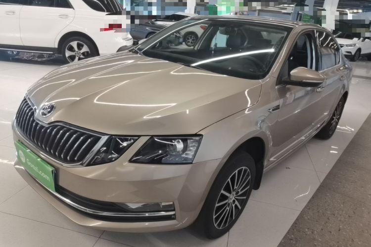 Used Skoda Octavia 2019 TSI230 DSG Luxury Edition Guazi used car, China used car export, Used car for sale, Used  cars, Cheapest cars for sale