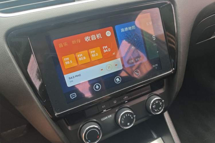 Used Skoda Octavia 2019 1.5L Automatic Smart Drive Luxury Edition China V Standard Audio And AC Panel