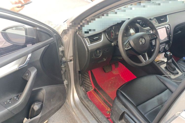 Used Skoda Octavia 2019 TSI230 DSG Comfort Edition Driver Seat