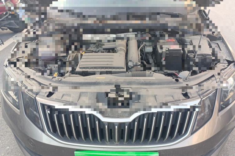 Used Skoda Octavia 2019 TSI230 DSG Comfort Edition Engine Bay