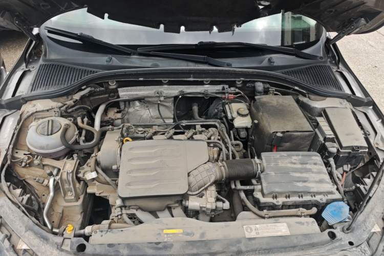 Used Skoda Octavia 2019 1.5L Automatic Smart Drive Luxury Edition China V Standard Engine Bay