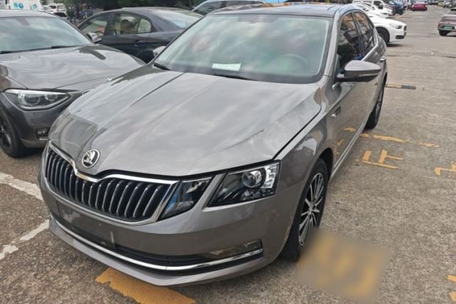 Used Skoda Octavia 2019 1.5L Automatic Smart Drive Luxury Edition China V Standard