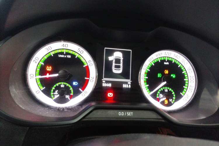 Used Skoda Octavia 2019 TSI230 DSG SmartDrive Luxury Edition China VI Instrument Cluster