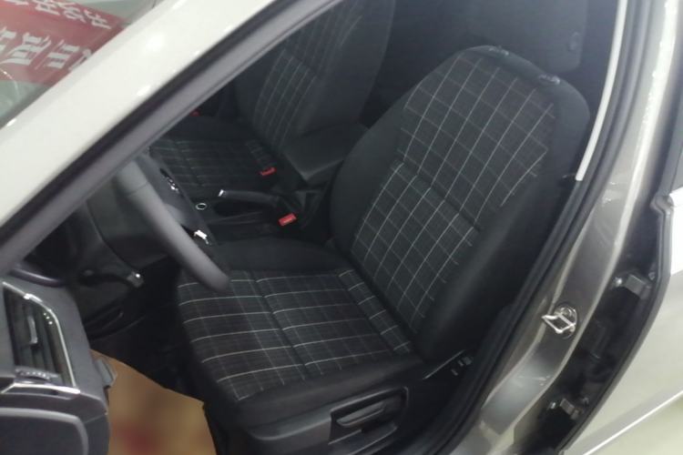 Used Skoda Octavia 2019 1.5L Automatic SmartDrive Comfort Edition China VI Standard Left Front Seat