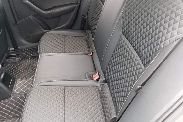 Used Skoda Octavia 2019 1.5L Automatic Luxury Edition Left Rear Seat