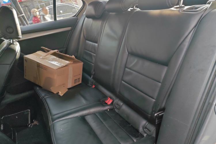 Used Skoda Octavia 2019 1.5L Automatic SmartDrive Comfort Edition China VI Standard Left Rear Seat