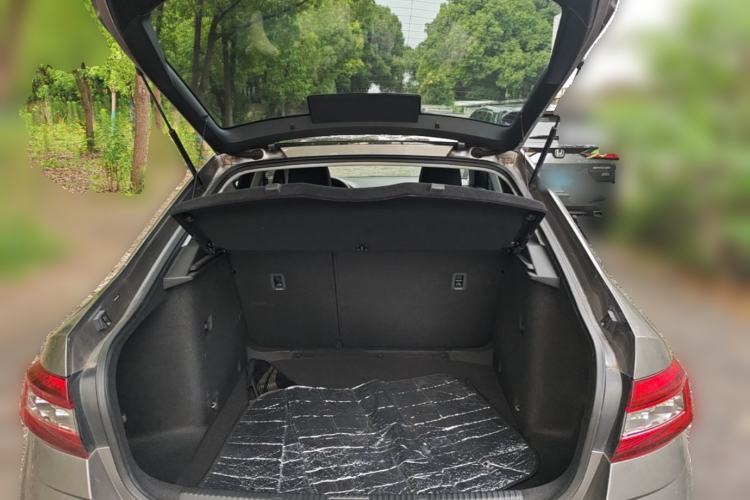 Used Skoda Octavia 2019 TSI280 DSG Luxury Edition Trunk