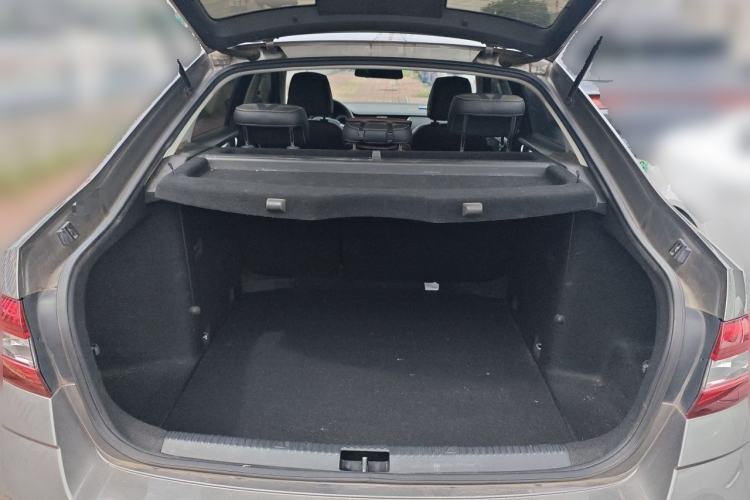 Used Skoda Octavia 2019 TSI230 DSG Luxury Edition Trunk