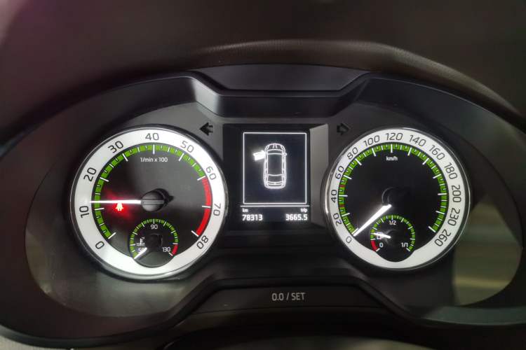 Used Skoda Octavia 2019 TSI280 DSG Flagship Wagon China VI Standard Instrument Cluster