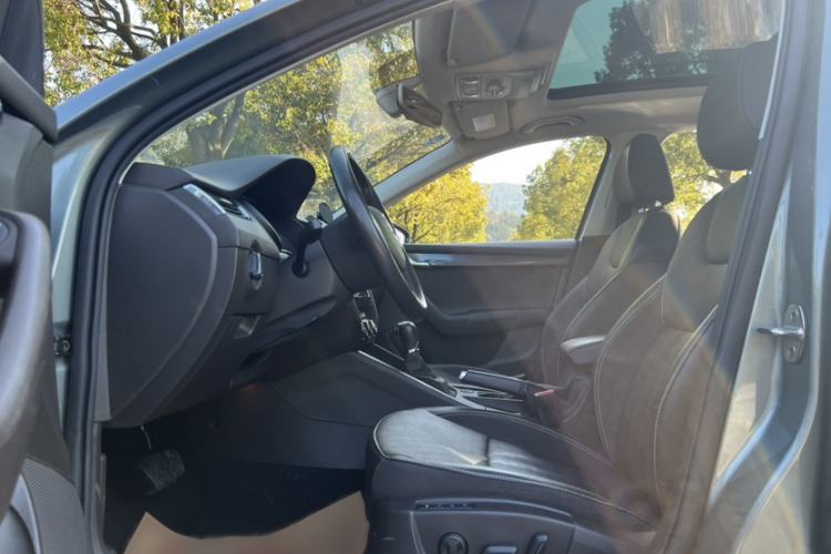 Used Skoda Octavia 2019 TSI280 DSG Flagship Wagon China VI Standard Interior 2