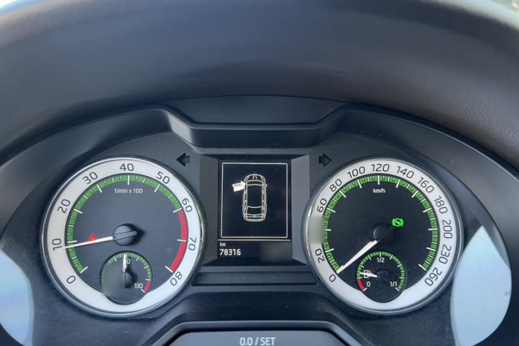 Used Skoda Octavia 2019 TSI280 DSG Flagship Wagon China VI Standard Interior 5