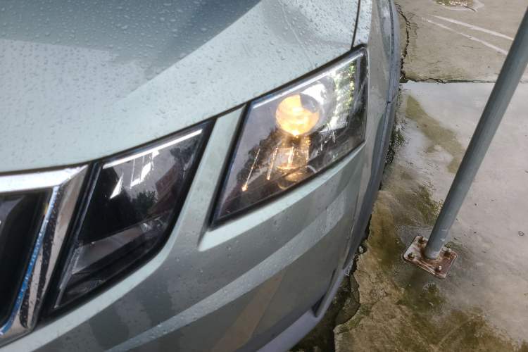 Used Skoda Octavia 2019 TSI230 DSG Luxury Edition Station Wagon China V Standard Left Front Headlight