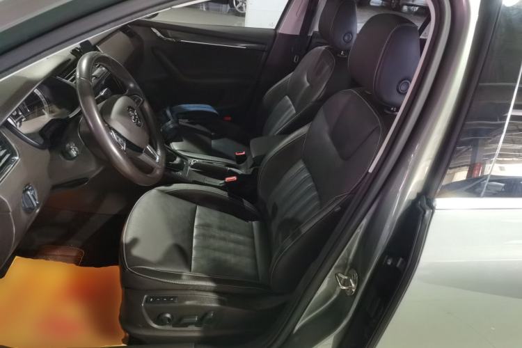 Used Skoda Octavia 2019 TSI280 DSG Flagship Wagon China VI Standard Left Front Seat