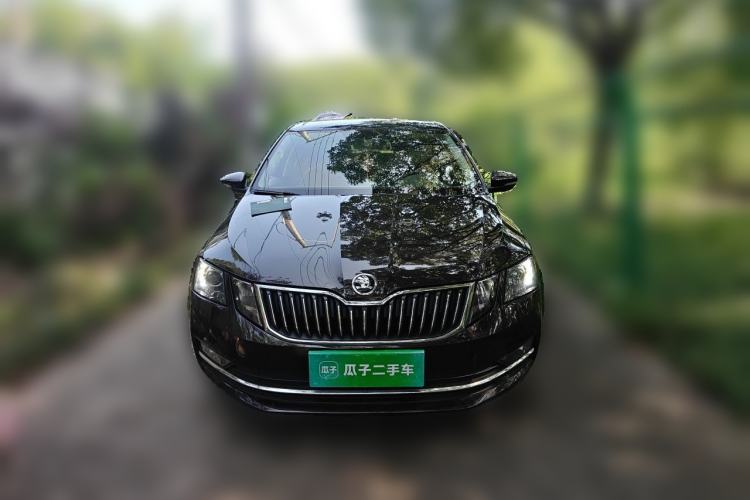 Used Skoda Octavia 2019 TSI230 DSG Luxury Edition Front