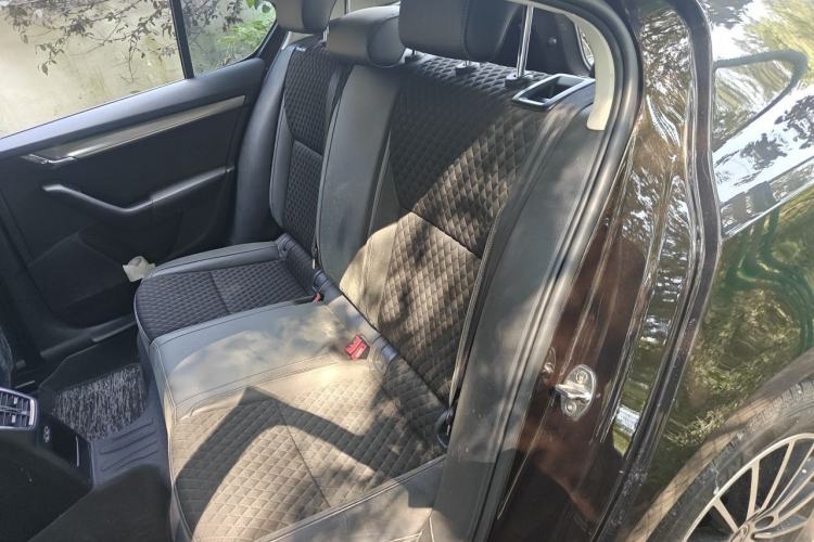Used Skoda Octavia 2019 TSI230 DSG Luxury Edition Left Rear Seat