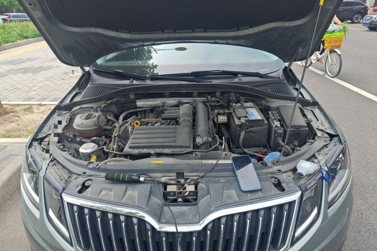 Used Skoda Octavia 2019 TSI280 DSG Flagship Wagon China VI Standard Engine Bay