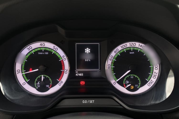 Used Skoda Octavia 2019 TSI280 DSG Luxury Edition Station Wagon China VI Standard Instrument Cluster