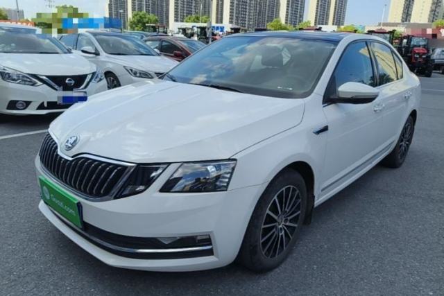 Used Skoda Octavia 2019 1.5L Automatic Smart Drive Luxury Edition China V Standard