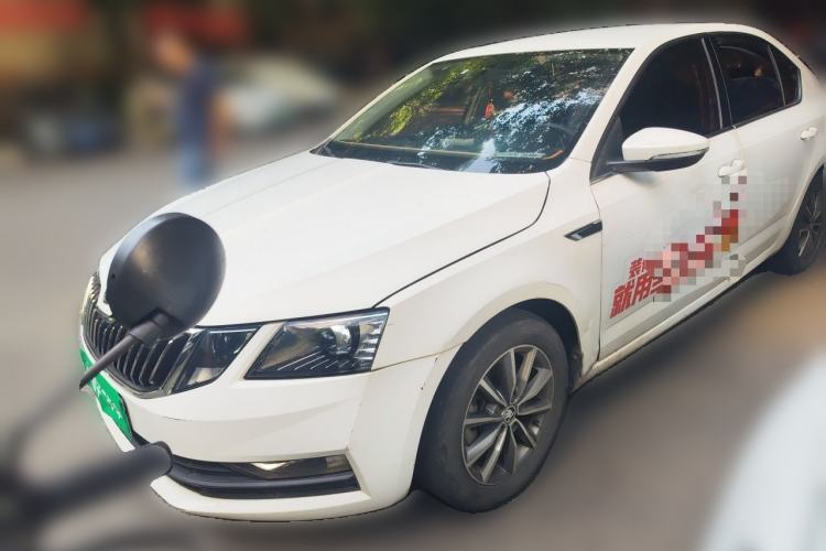 Used Skoda Octavia 2019 TSI230 DSG SmartDrive Comfort Edition China V Standard Guazi used car, China used car export, Used car for sale, Used  cars, Cheapest cars for sale