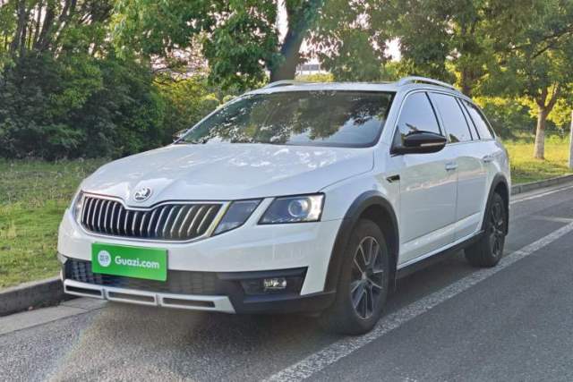 Used Skoda Octavia 2019 TSI230 DSG Luxury Edition Station Wagon China V Standard