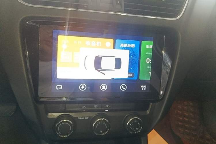Used Skoda Octavia 2019 TSI230 DSG SmartDrive Luxury Edition China VI Audio And AC Panel