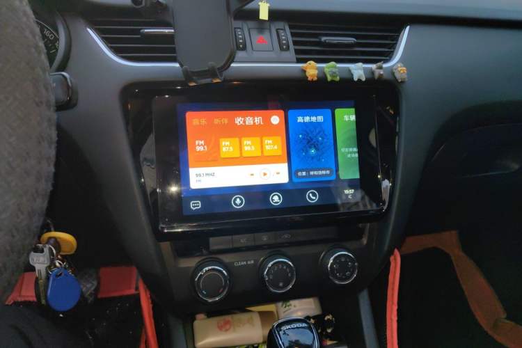 Used Skoda Octavia 2019 1.5L Automatic SmartDrive Comfort Edition China V Standard Audio And AC Panel