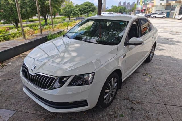 Used Skoda Octavia 2019 1.5L Automatic SmartDrive Comfort Edition China V Standard