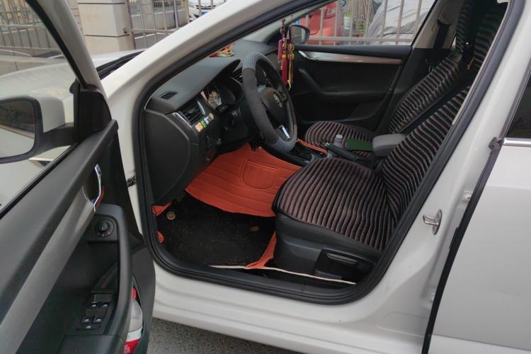 Used Skoda Octavia 2019 1.5L Automatic SmartDrive Comfort Edition China V Standard Driver Seat