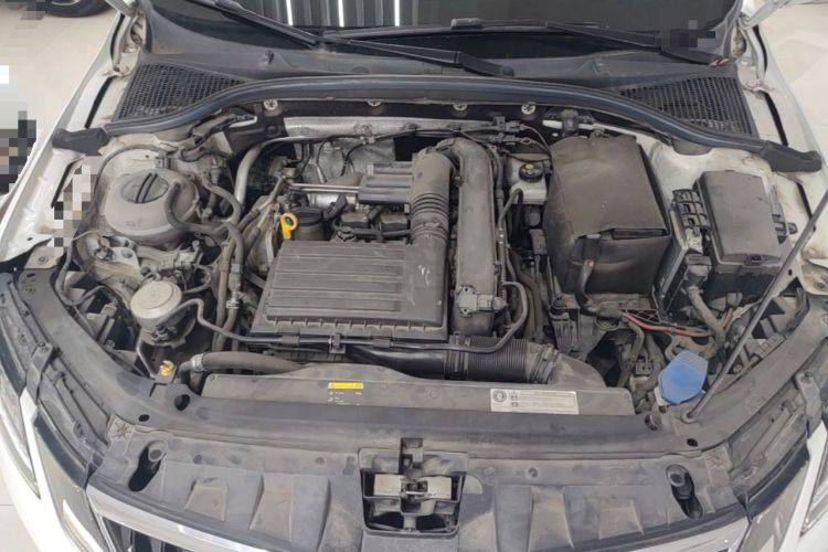 Used Skoda Octavia 2019 TSI280 DSG SmartDrive Luxury Edition China VI Engine Bay