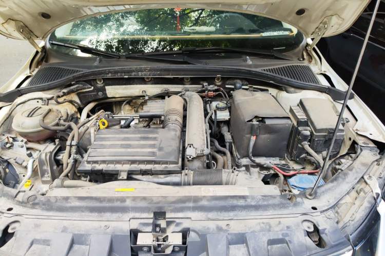 Used Skoda Octavia 2019 TSI230 DSG SmartDrive Comfort Edition China V Standard Engine Bay