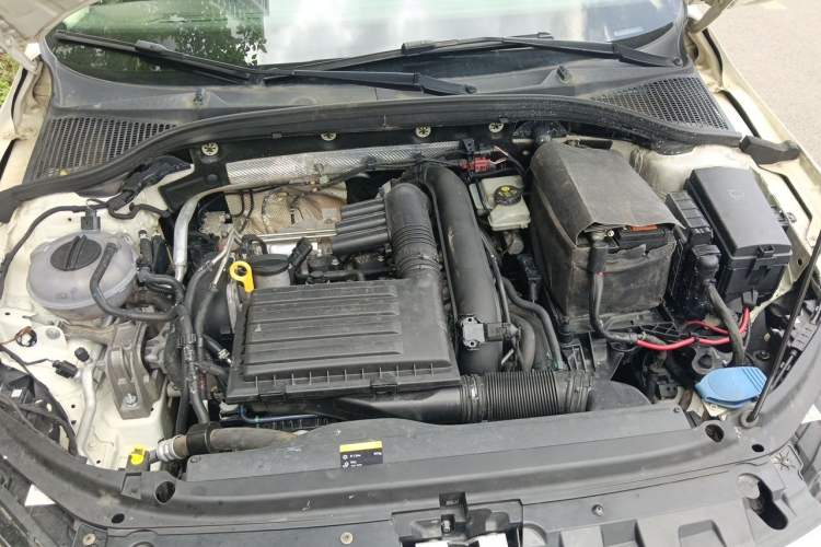 Used Skoda Octavia 2019 TSI230 DSG Comfort Edition Engine Bay