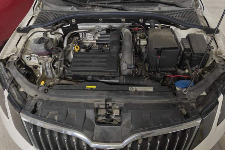 Used Skoda Octavia 2019 TSI230 DSG Luxury Edition Engine Bay