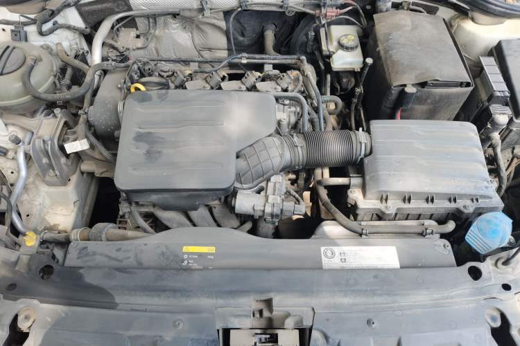 Used Skoda Octavia 2019 1.5L Automatic Luxury Edition Engine Bay