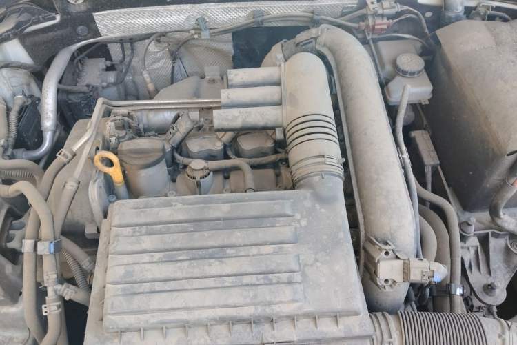 Used Skoda Octavia 2019 TSI230 DSG Luxury Edition Engine Bay