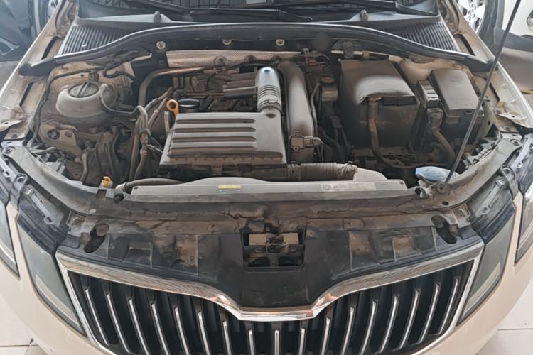 Used Skoda Octavia 2019 TSI280 DSG Luxury Edition Engine Bay