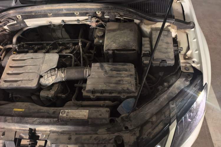 Used Skoda Octavia 2019 1.5L Automatic Luxury Edition Engine Bay Left
