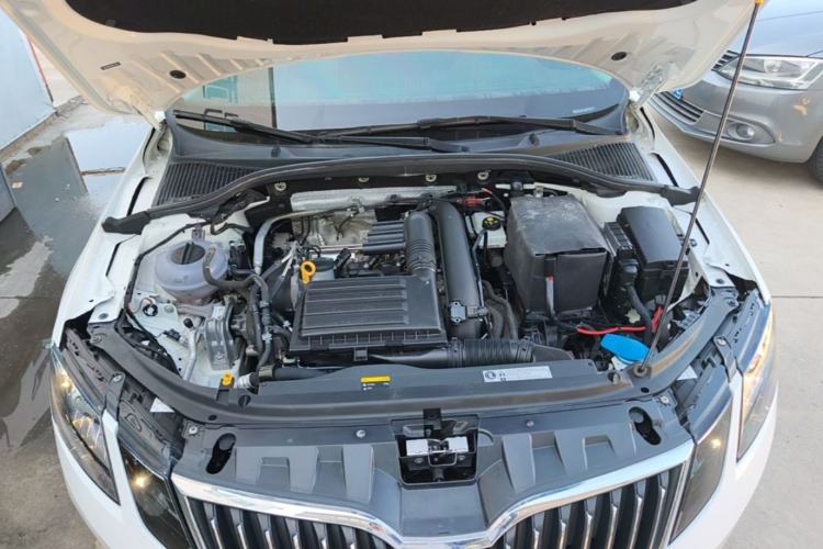 Used Skoda Octavia 2019 TSI230 DSG Luxury Edition Engine Bay