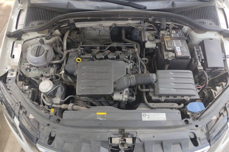 Used Skoda Octavia 2019 1.5L Automatic Smart Drive Luxury Edition China VI Standard Engine Bay