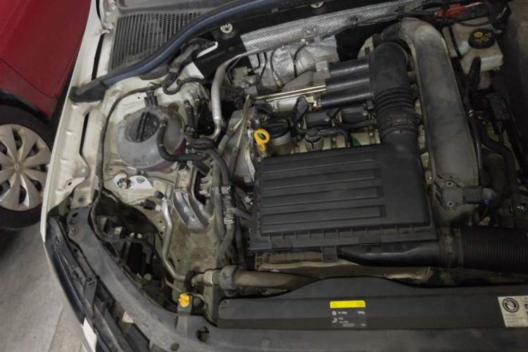 Used Skoda Octavia 2019 TSI230 DSG Luxury Edition Engine Bay Right