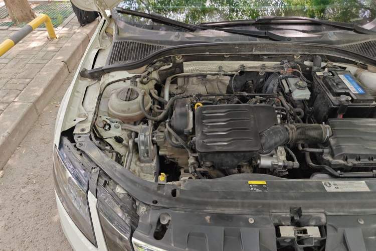 Used Skoda Octavia 2019 1.5L Automatic Luxury Edition Engine Bay Right
