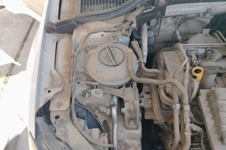 Used Skoda Octavia 2019 TSI230 DSG Luxury Edition Engine Bay Right