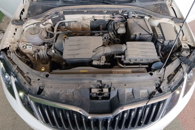 Used Skoda Octavia 2019 1.5L Manual Comfort Edition Engine Bay