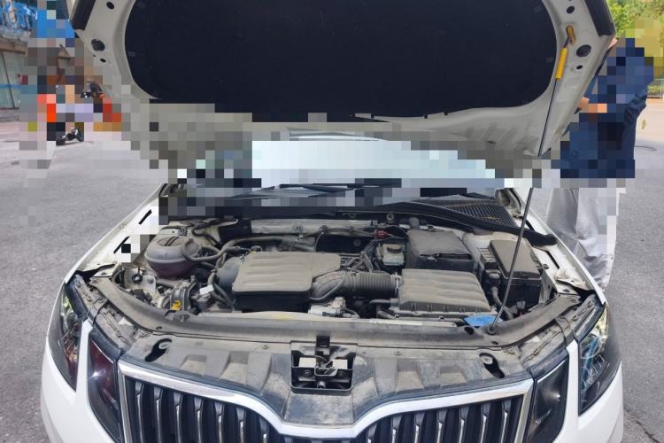 Used Skoda Octavia 2019 1.5L Manual SmartDrive Luxury Edition China V Standard Engine Bay