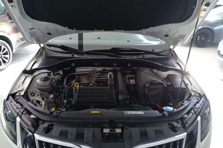 Used Skoda Octavia 2019 TSI230 DSG Luxury Edition Engine Bay