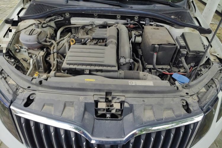 Used Skoda Octavia 2019 TSI230 DSG Luxury Edition Engine Bay