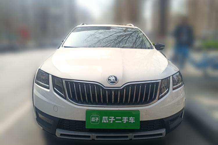 Used Skoda Octavia 2019 TSI280 DSG Luxury Edition Station Wagon China VI Standard Exterior 1