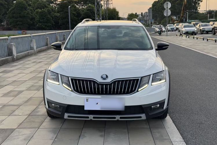 Used Skoda Octavia 2019 TSI280 DSG Luxury Edition Station Wagon China VI Standard Exterior 1